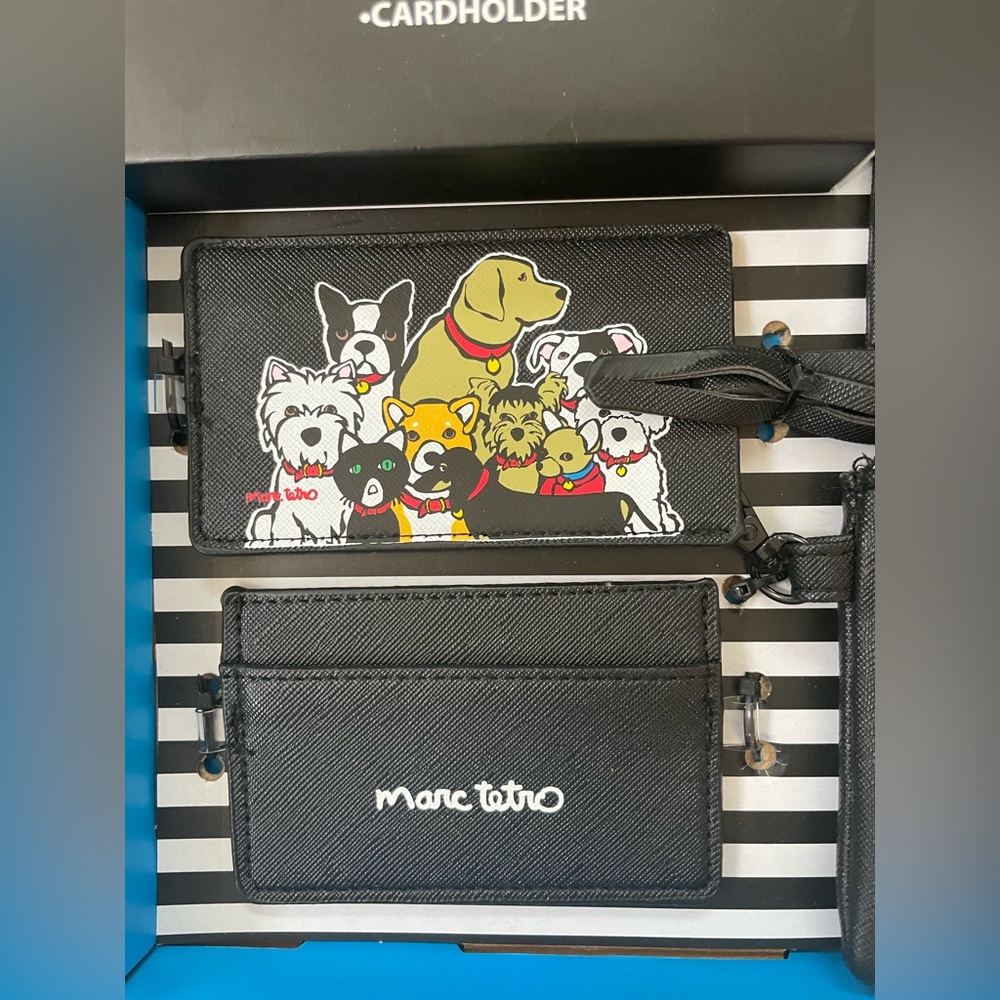 MARC TETRO Dog Print Set Coin Purse, Passport Case, Luggage Tag & Cardholder - Picture 2 of 9